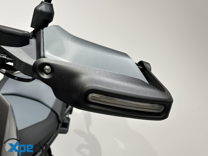 BMW R 1300 GS BMW R 1300 GS